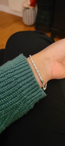 Customer photo review of Rope Bracelet