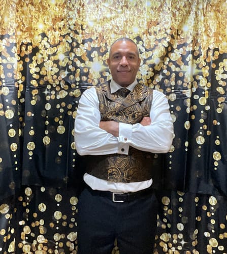 Customer photo review of Ties2you Men's Vest Black Gold Paisley Vest Pocket Square Cufflinks Tie Set