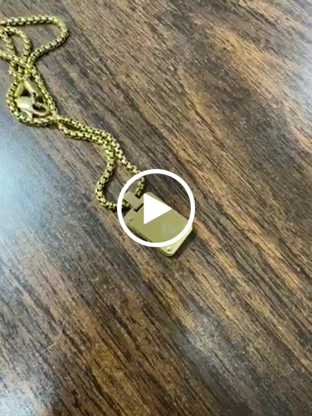 Customer video review of Minimal Matte Dog Tag