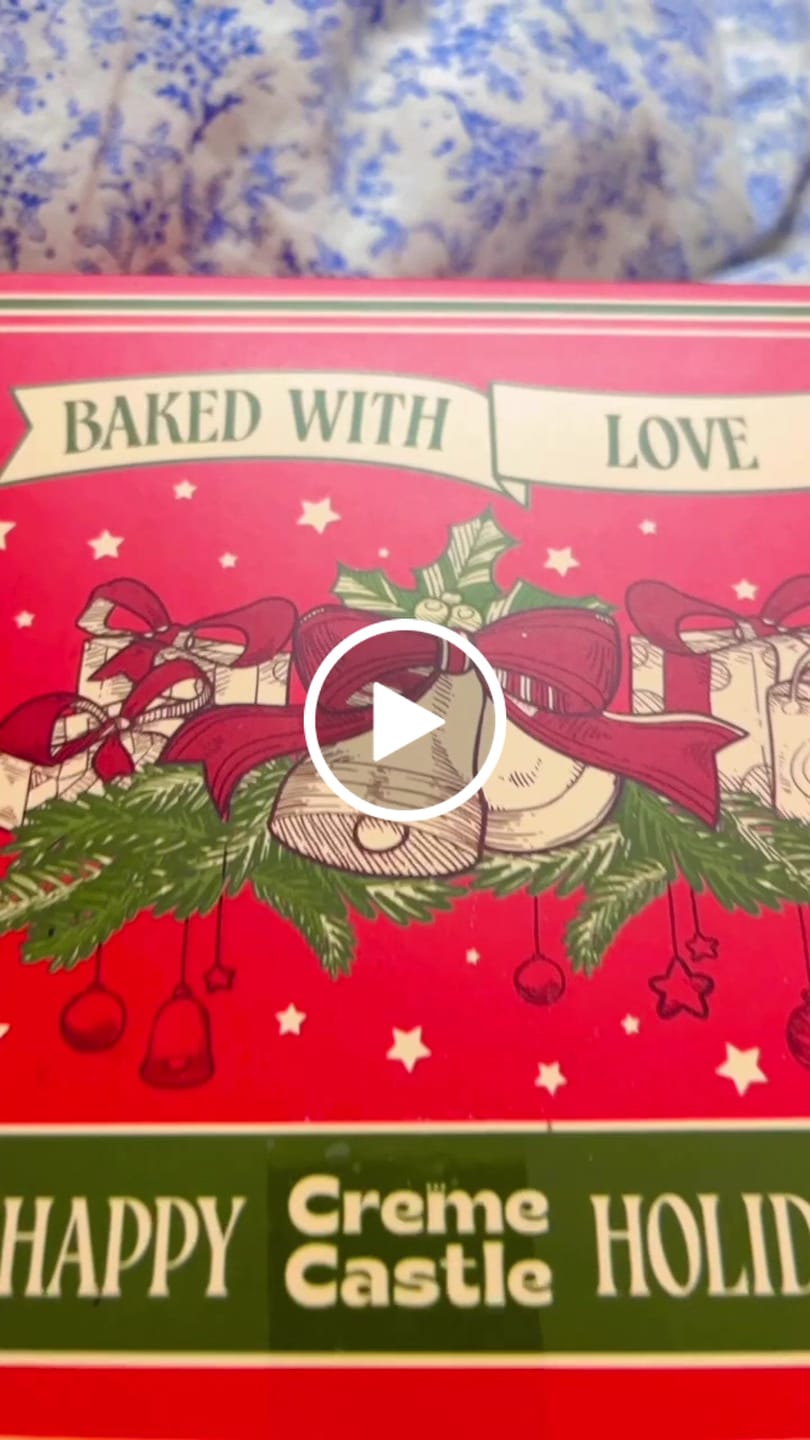 Customer video review of Eggless Christmas Plum Cake