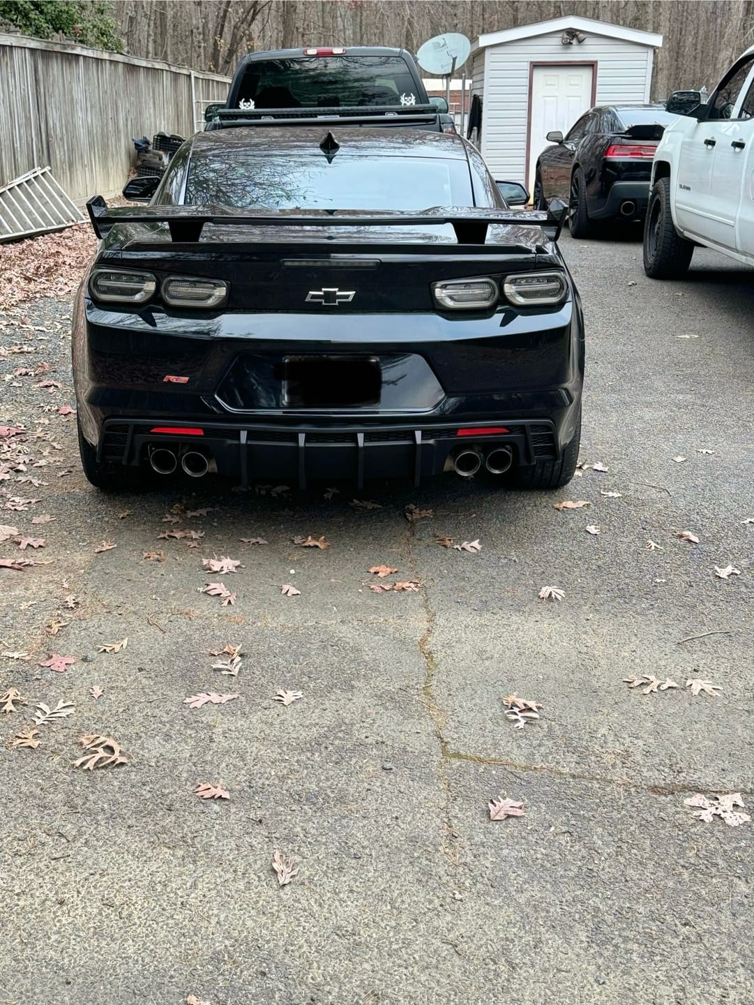 Customer photo review of 2016-2025 Chevy Camaro Evo Style Shark Fins Rear Diffuser Quad/Single Tips SS/RS/LT w/ Smoke Reflectors
