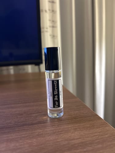 Customer photo review of Men's Cologne Oil Roller