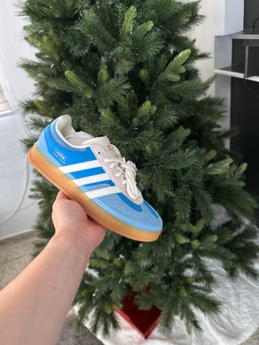 Customer photo review of Bad Bunny San Juan Gazelle Indoor