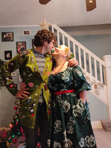 Customer photo review of PRE-ORDER - Vacation Dress in Vintage Green Roses - Vixen by Micheline Pitt