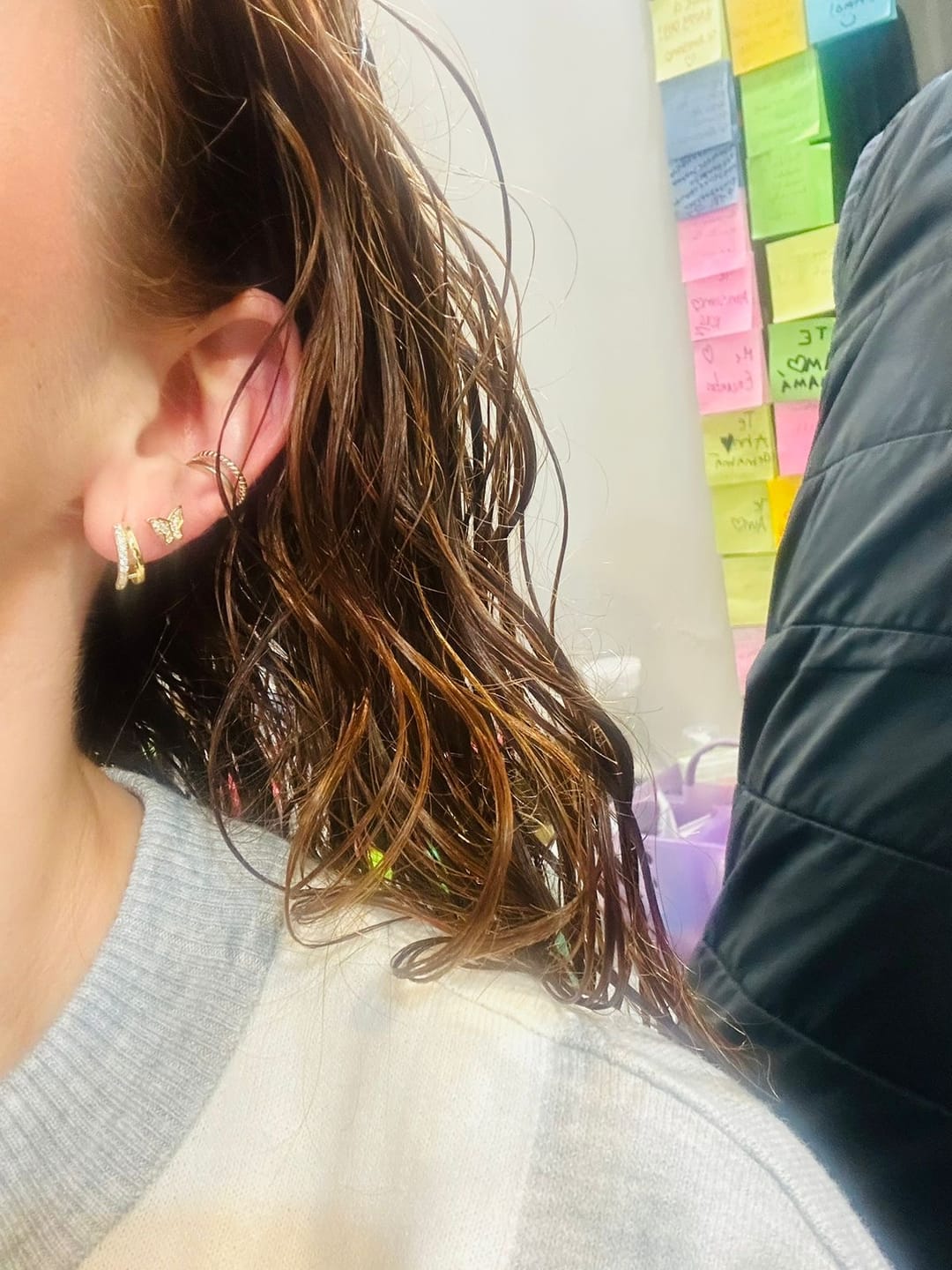 Customer photo review of Arracada Doble Con Linea Zirconias