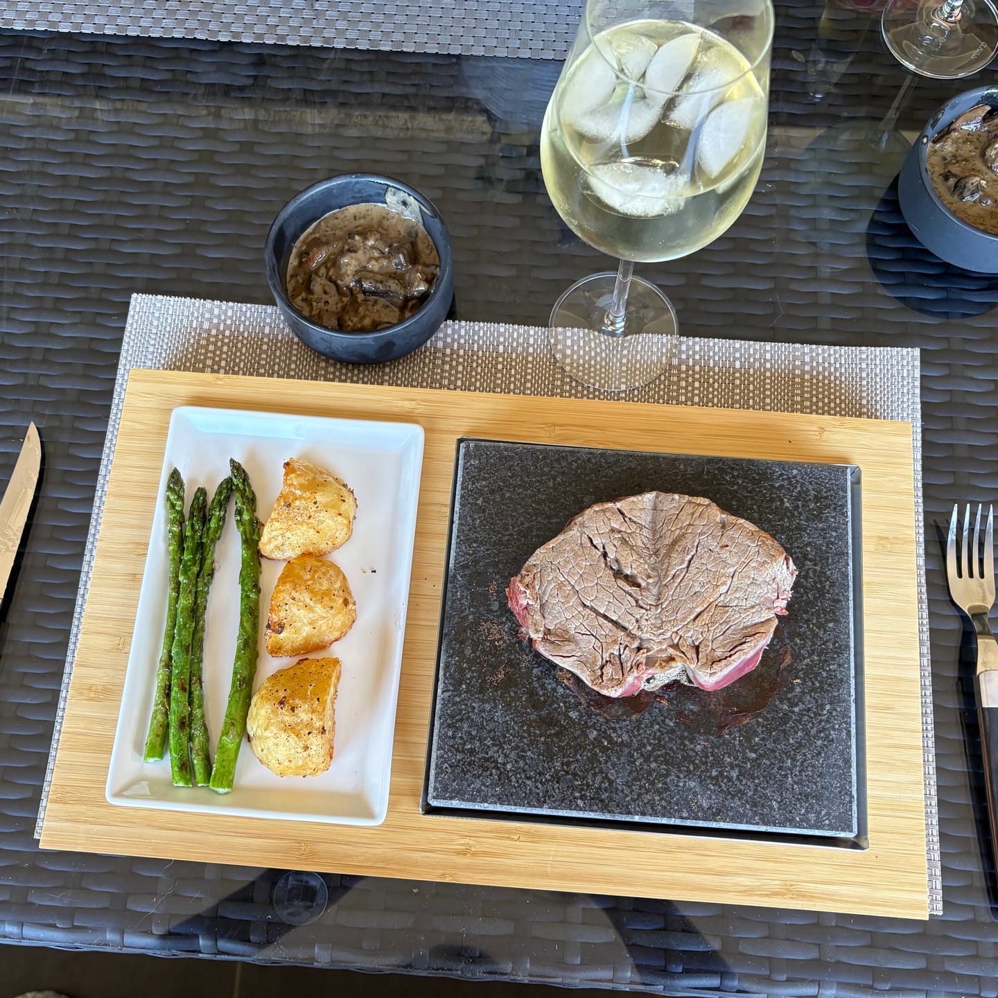 Customer photo review of The SteakStones Sizzling Steak Plate Set