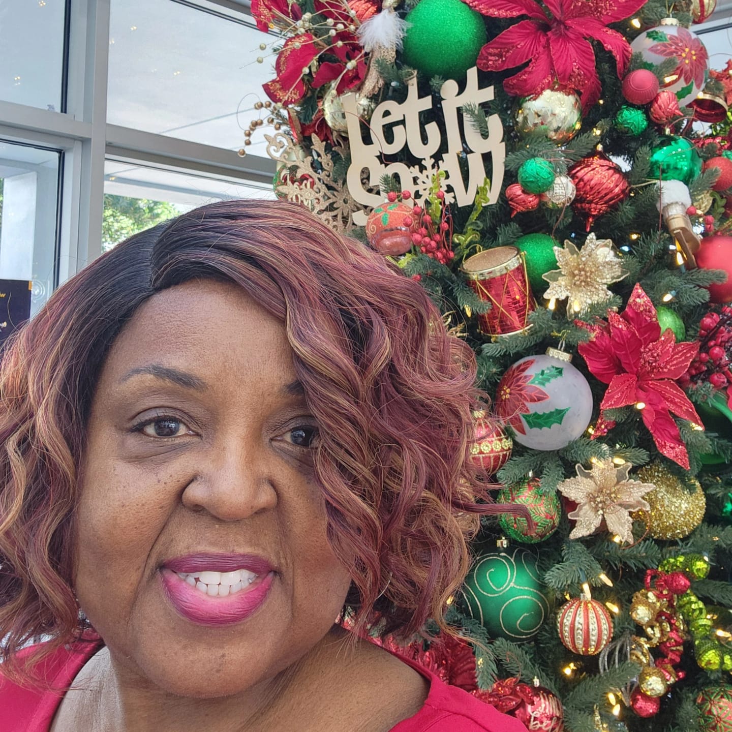 Customer photo review of Isis Brown Sugar Human Hair Mix Wig BS120