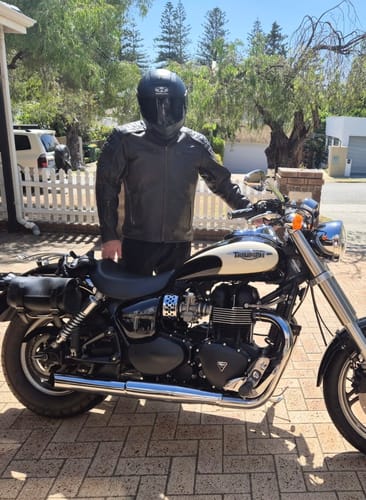 Customer photo review of GEN 2 'ol Bobber' | Diamond Quilted Premium Motorbike Jacket | Distressed Charcoal Brown