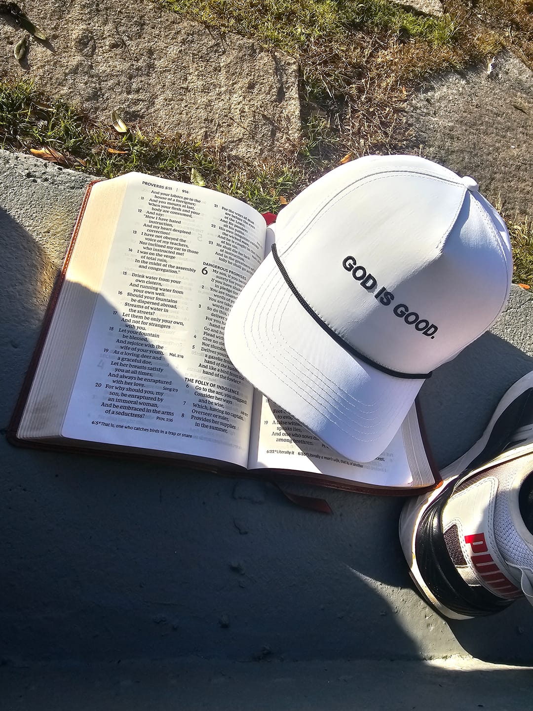 Customer photo review of Panel Rope Hat