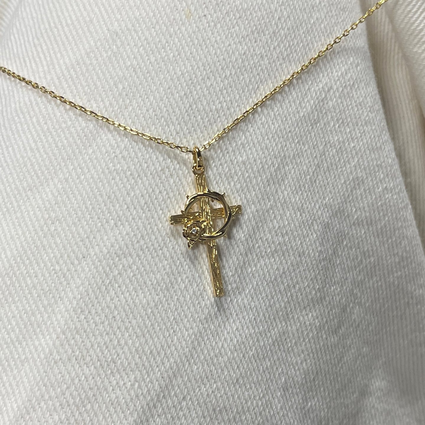 Customer photo review of Crown of Thorns Rose Cross Pendant Necklace