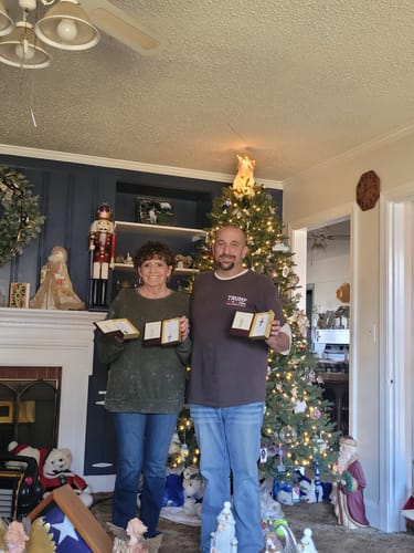 Customer photo review of The Cross Necklaces (Couples Set)