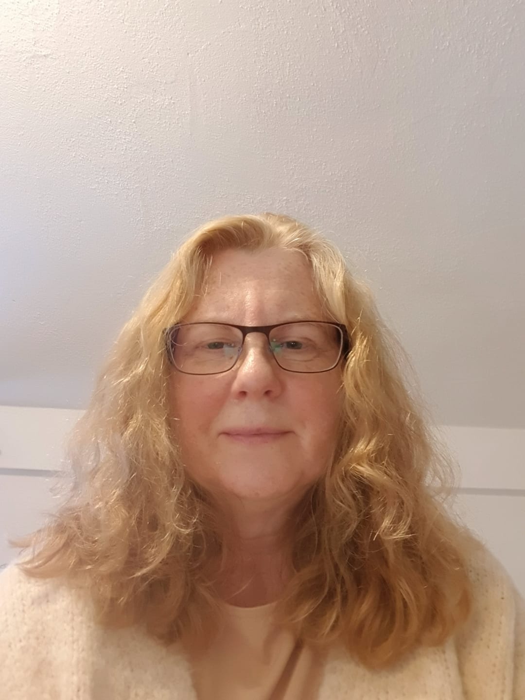 Customer photo review of 15% Herbal-Love Haarseife (Haarwachstum & Haarglanz)