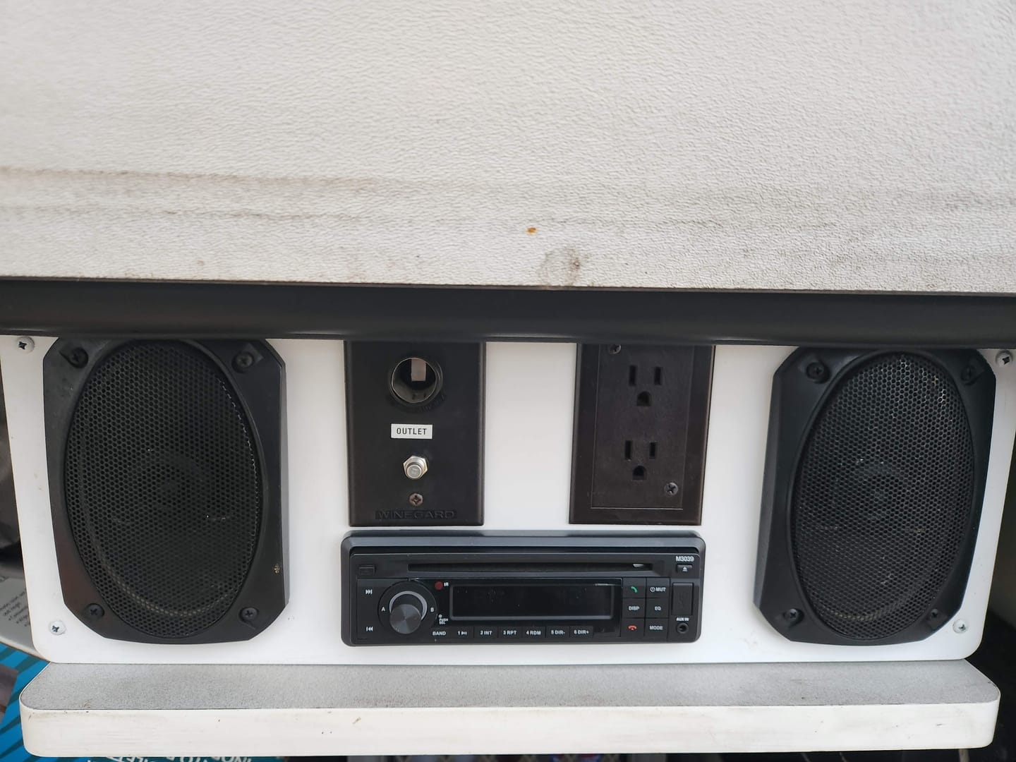 Customer photo review of Linear Series M3039 | Single DIN AM/FM & BT/DVD In-Dash Multi-Zone Receiver