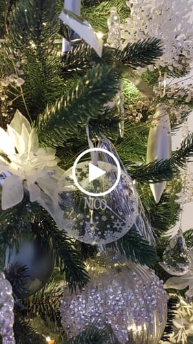 Customer video review of Weihnachtsdeko mit Schneeflocken