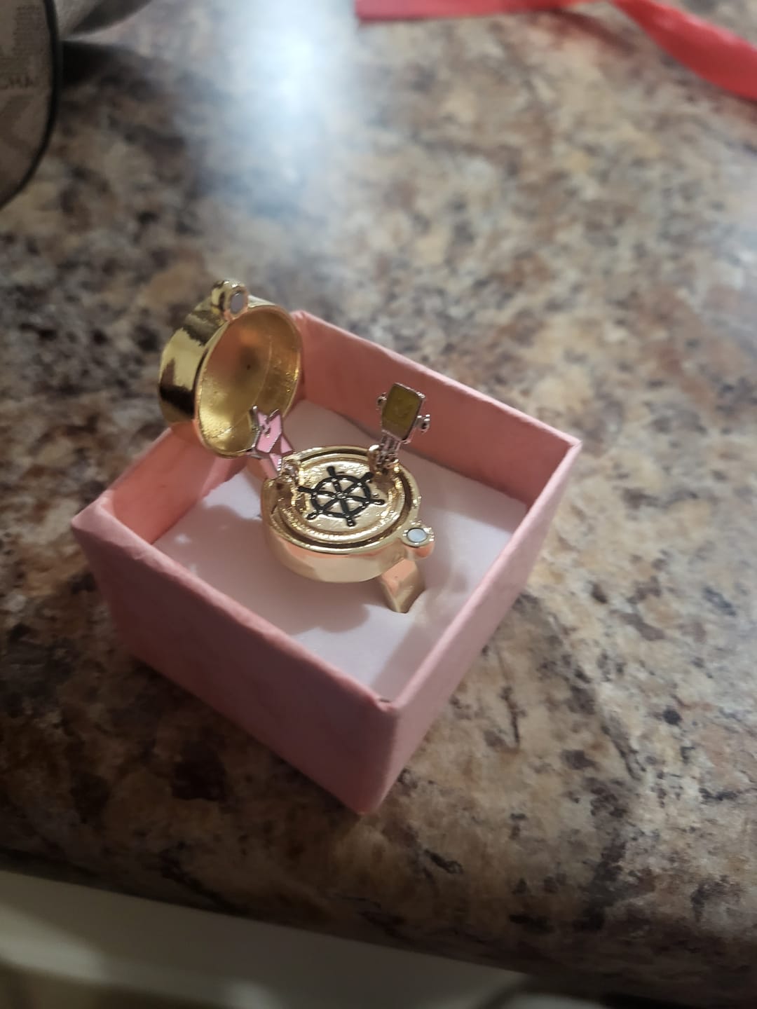 Customer photo review of BFF Rings™ The Best Friends Forever Ring