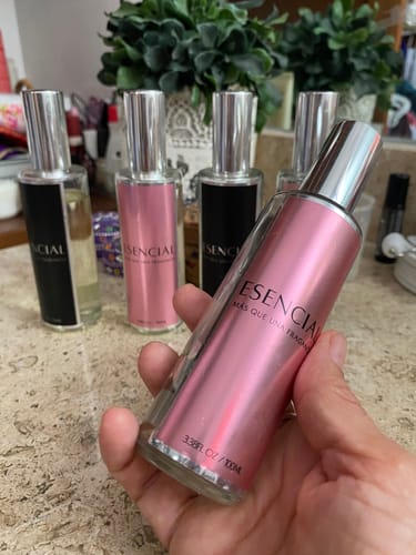 Customer photo review of M506 Inspirado en: Burberry Her Elixir de Parfum - Burberry