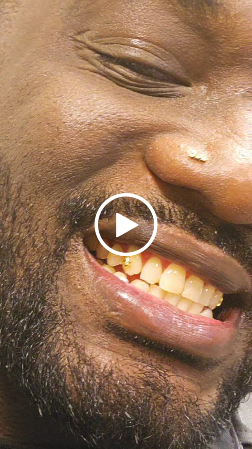 Customer video review of Star w. Diamond 22-karat gold