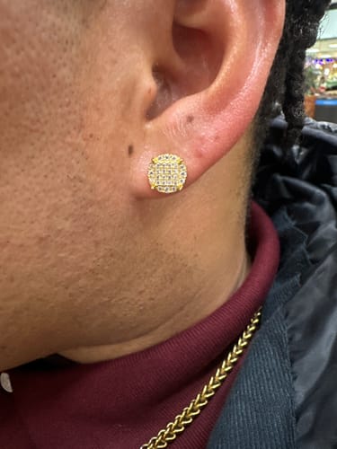 Customer photo review of 10MM 6-Row Moissanite Square Stud Earrings