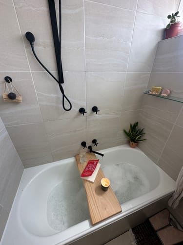 Customer photo review of Bath Caddy 3.0
