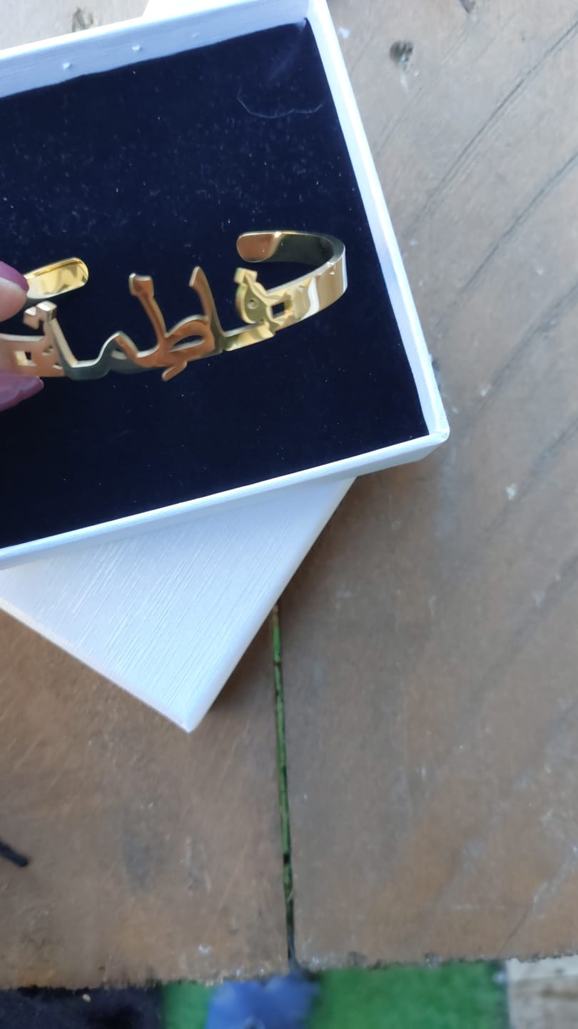 Customer photo review of Bracelet Jonc Ouvert Personnalisé