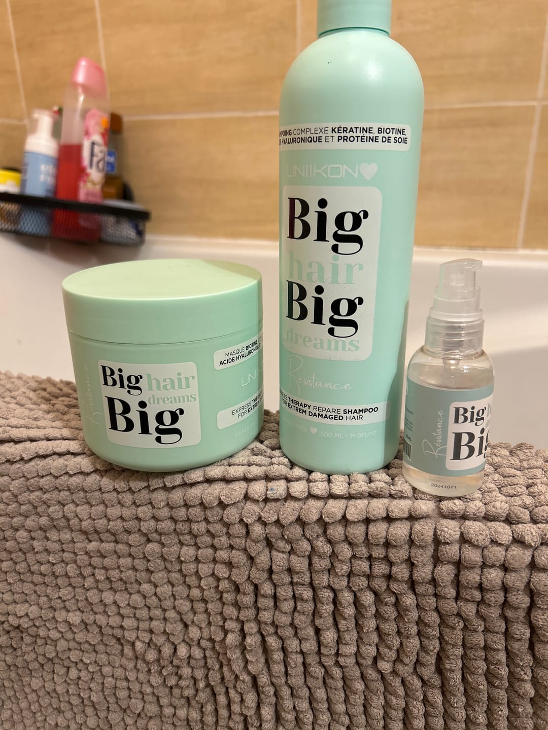 Customer photo review of Gamme Résistance - Kit Complet - Shampooing, masque et sérum