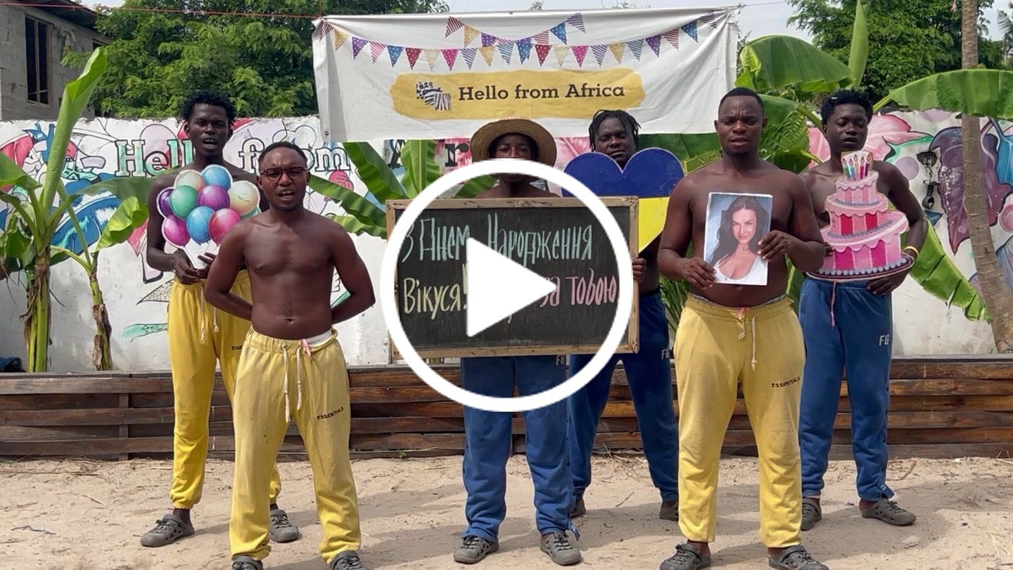 Customer video review of African cossacks