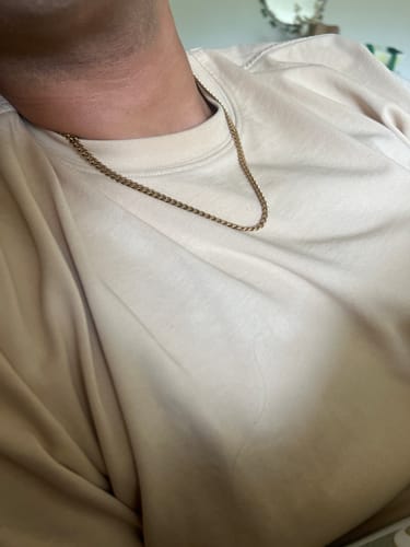 Reseña con foto de un cliente sobre Cadena Miami Cuban Oro 5mm