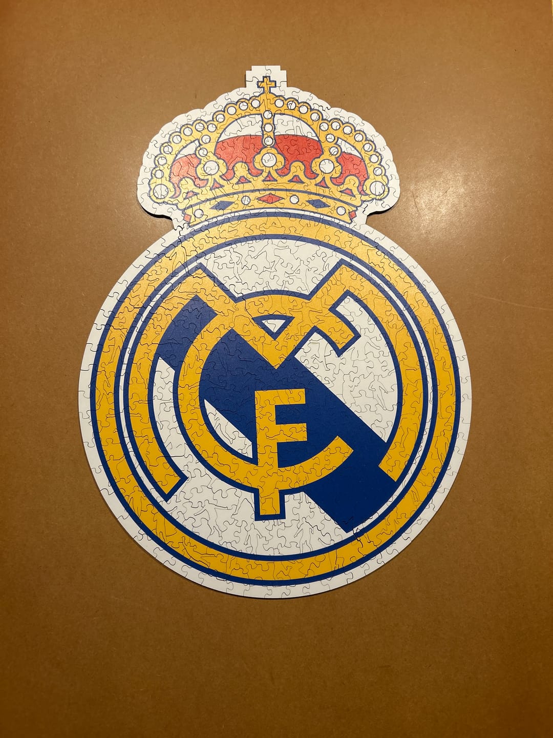 Customer photo review of Real Madrid CF® Logo - Wooden Puzzle