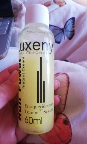 Reseña con foto de un cliente sobre Hair Power - Reparación Capilar 60 ml