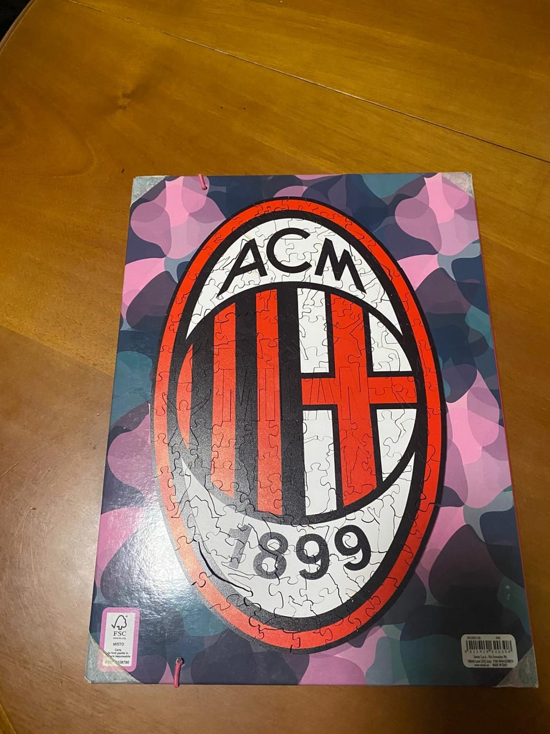 Customer photo review of Logo Milan® - Puzzle di Legno
