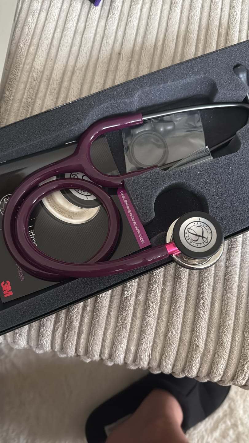 Customer photo review of Littmann Classic III Monitoring Stethoscope: Mirror & Plum - Pink Stem 5960