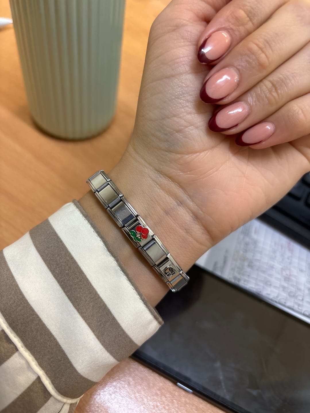 Customer photo review of Charm Triple Cereza