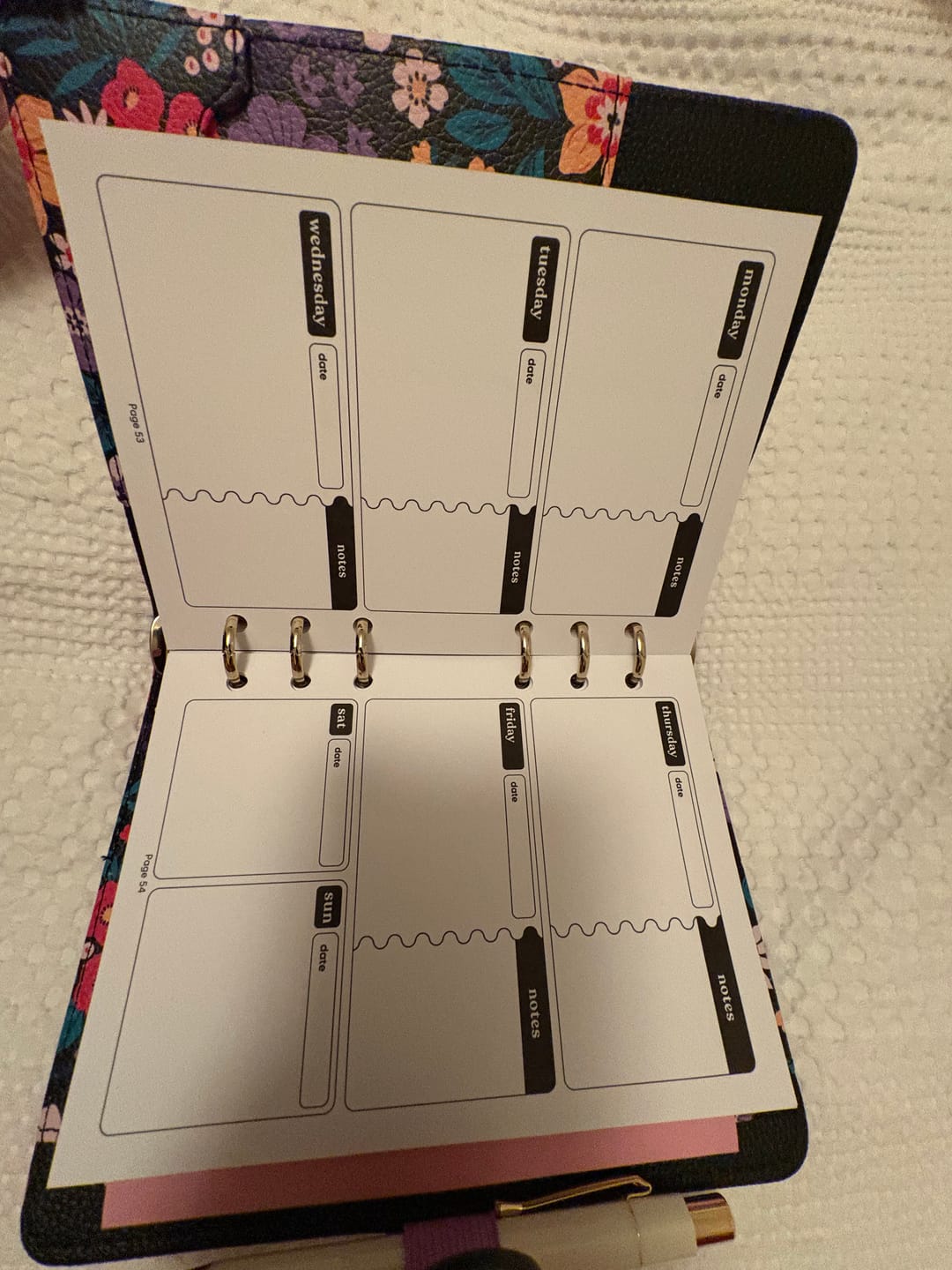 Customer photo review of 2025 Monthly Overview - A6 Organiser Insert