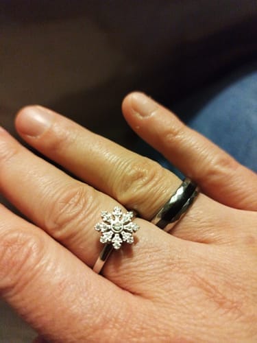 Customer photo review of Bague d'Anxiété Ajustable Snow
