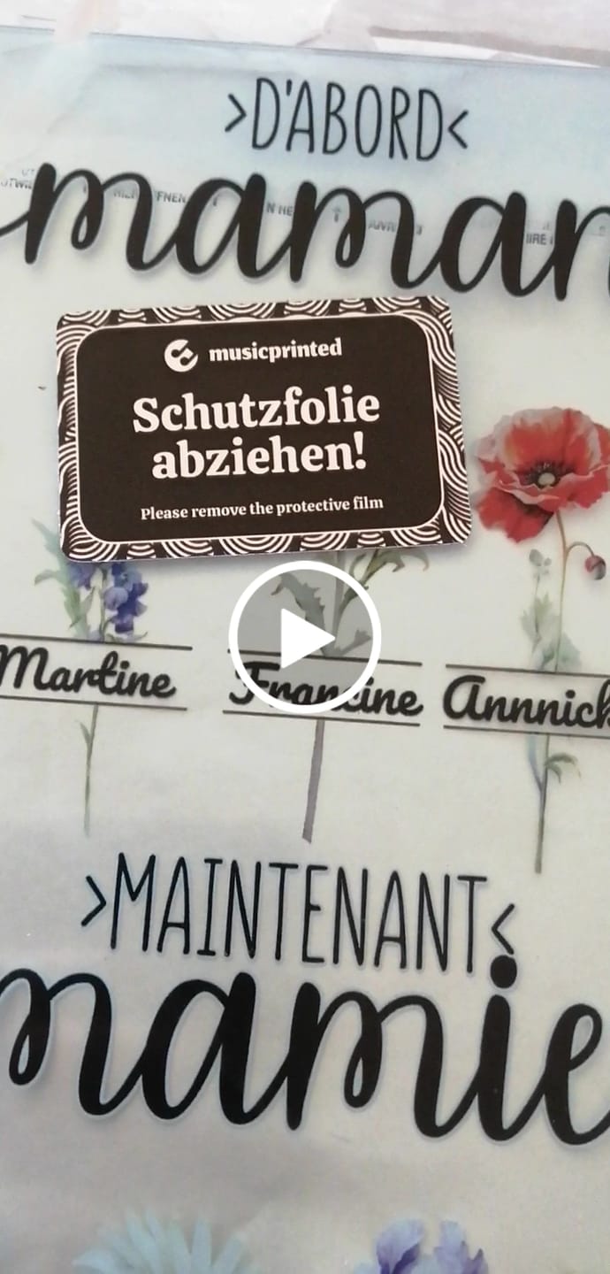 Customer video review of >D'abord maman Maintenant mamie< Fleurs d'anniversaire jardin | Personalisiertes Acrylglas Fête des mères