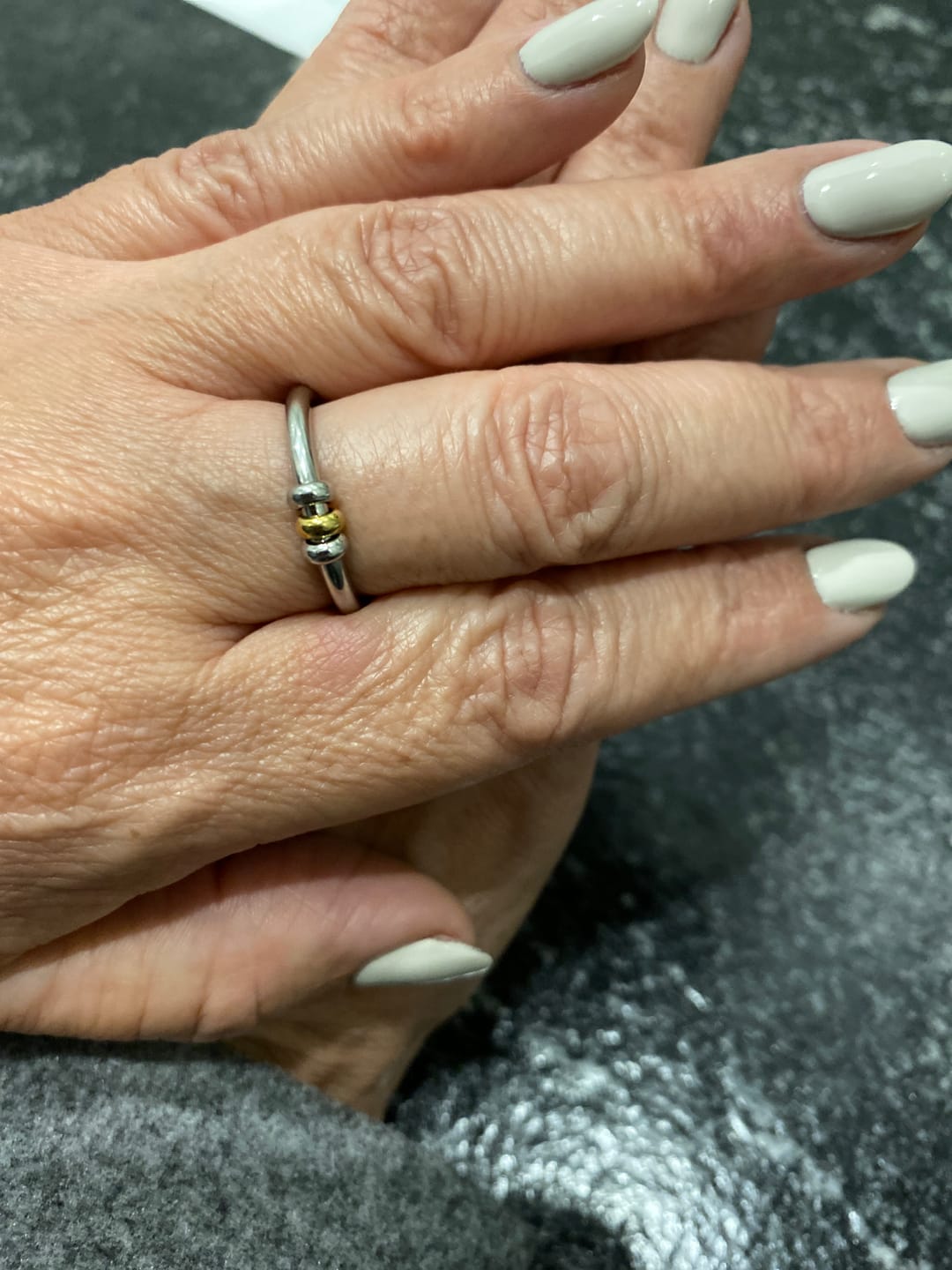 Customer photo review of Anillo Con Tres Argollas