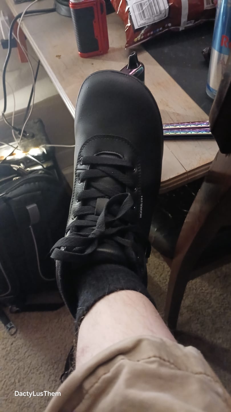 Customer photo review of Spruce - Winter Barefoot Shoes