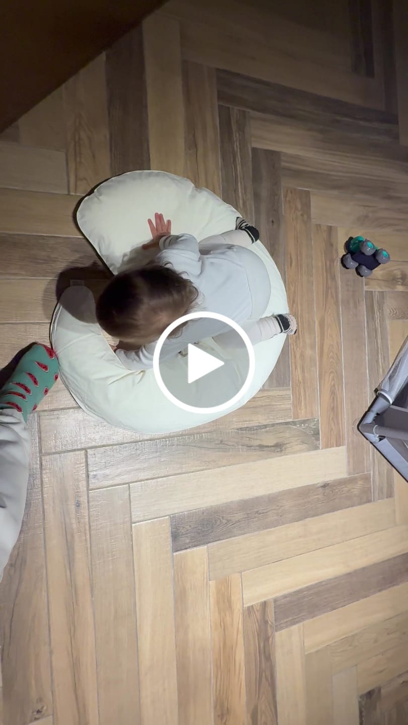 Customer video review of ALMOHADA LUNA®️ 🌙 Ayuda a dormir solitos! Ideal para peques con muchos despertares