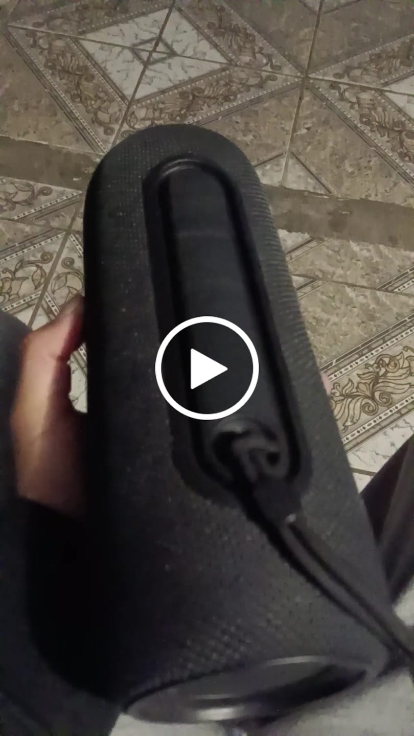 Customer video review of Parlante Blik Live