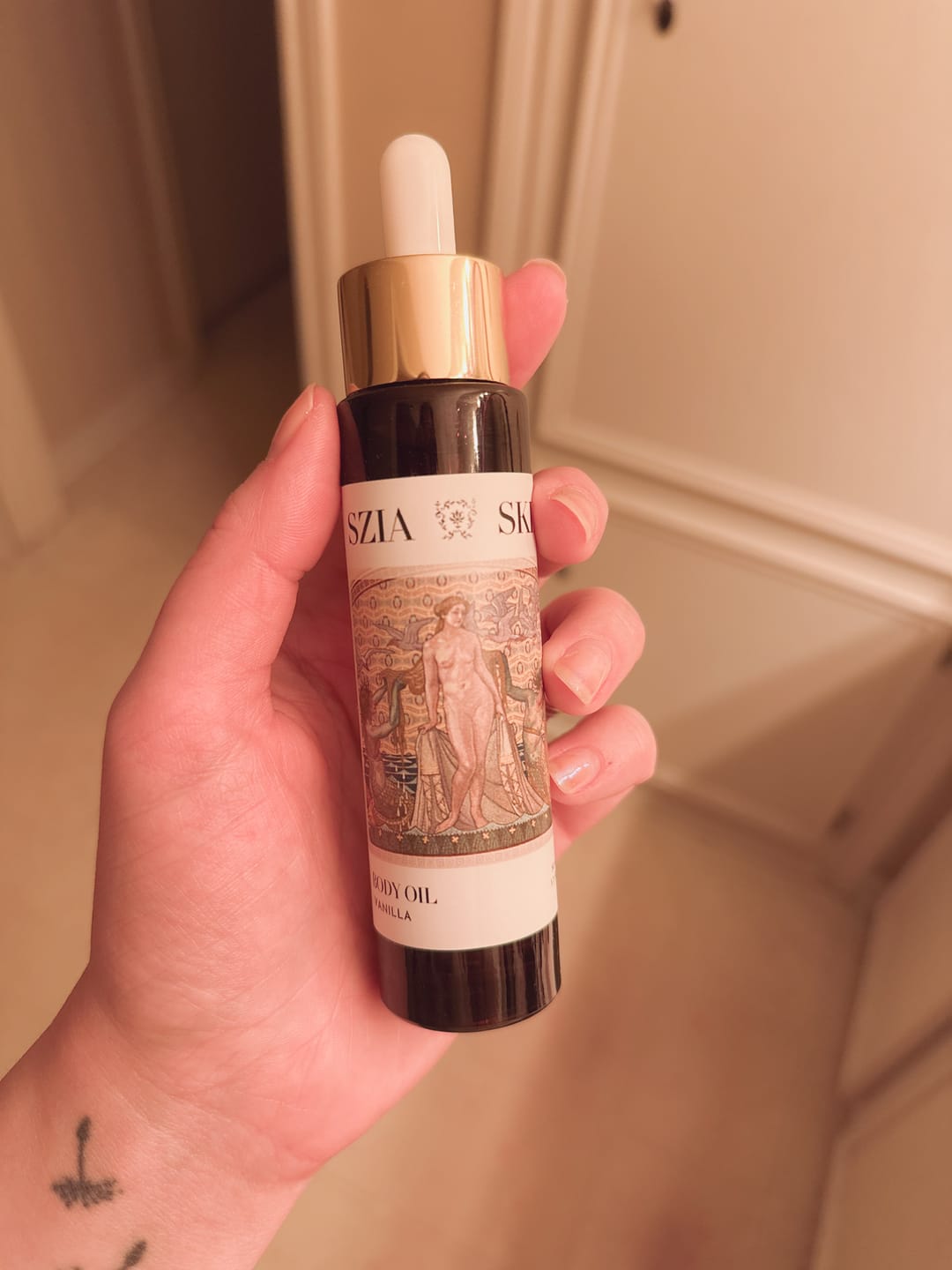 Customer photo review of Vanilla Body Oil