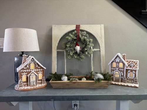 Customer photo review of Lighted Gingerbread House No. 3