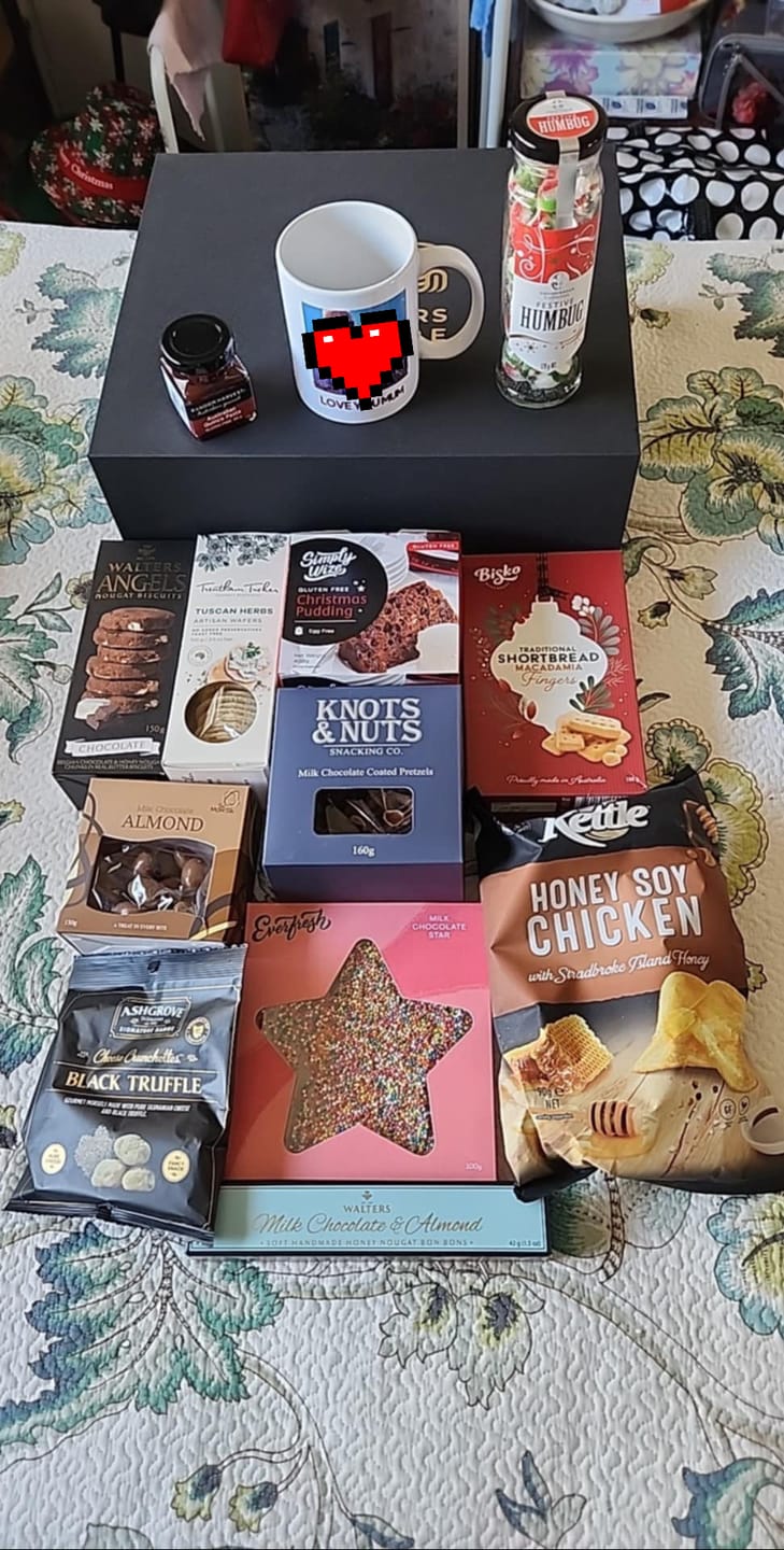 Customer photo review of Gourmet Christmas Foodie Hamper