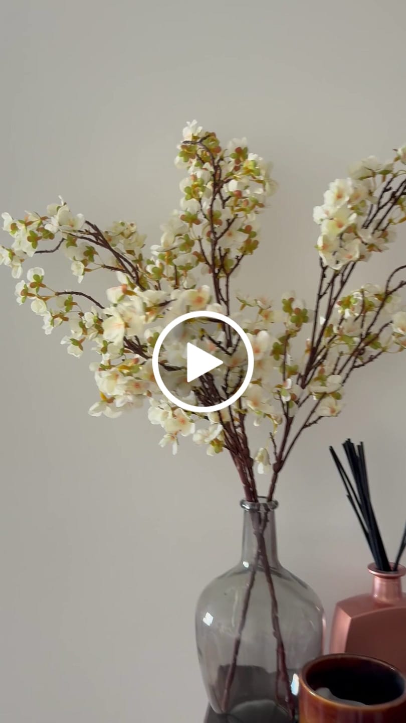 Customer video review of Fleur de Sakura - Blanc (3 tiges)