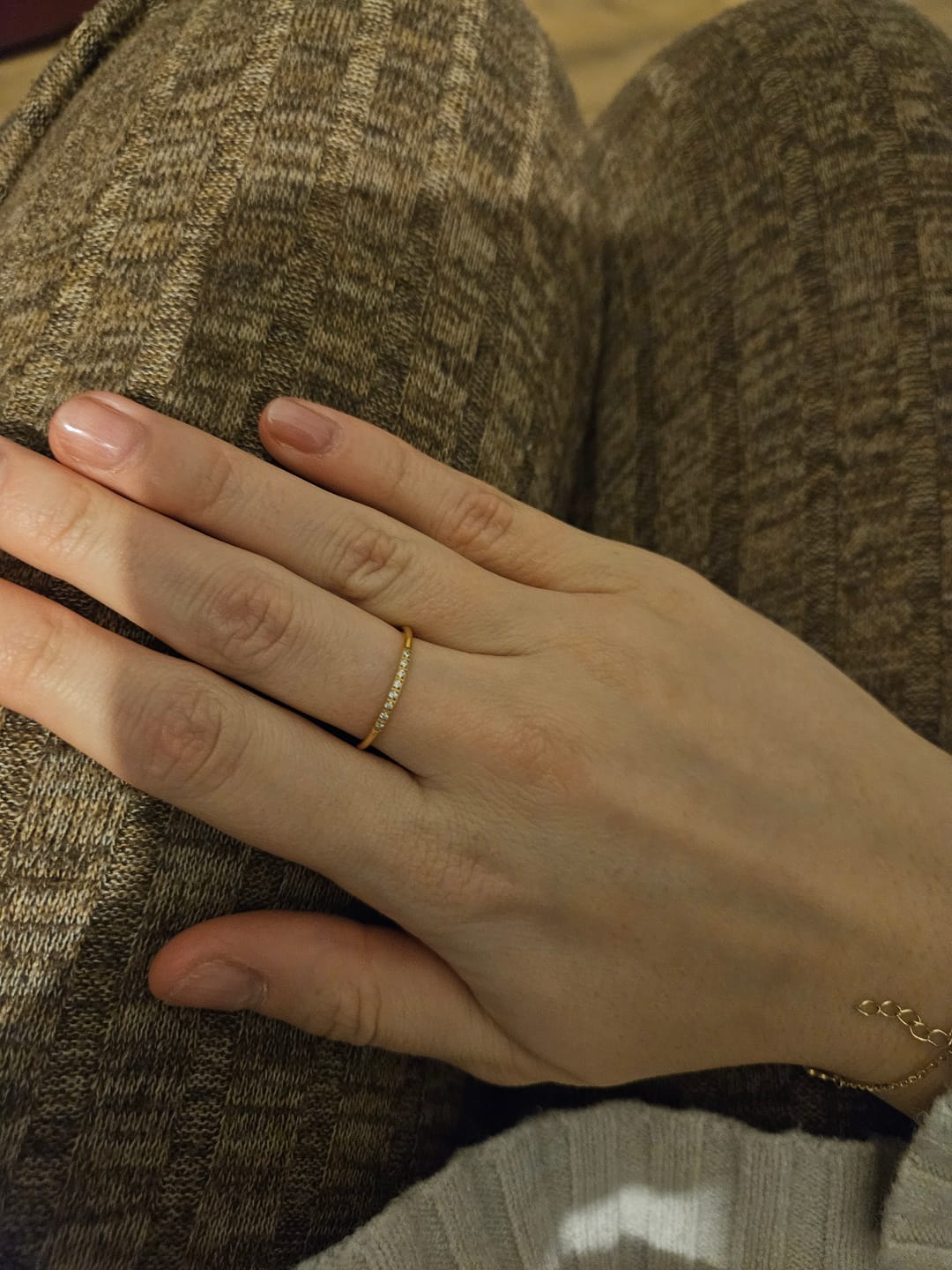 Customer photo review of Rina Ring | 18K vergoldet