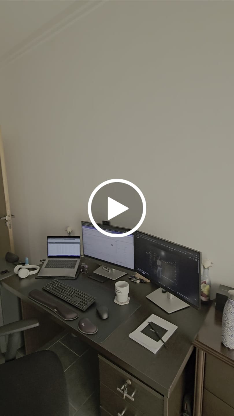 Customer video review of EasySit