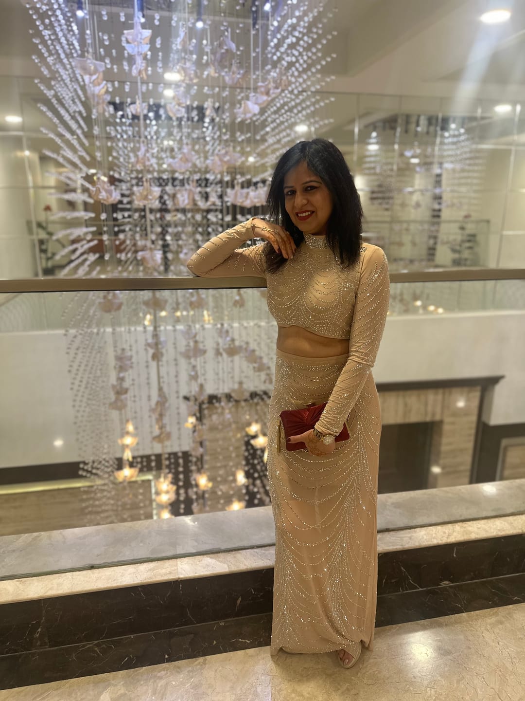 Customer photo review of Sara Luxe Party 2 Piece Set