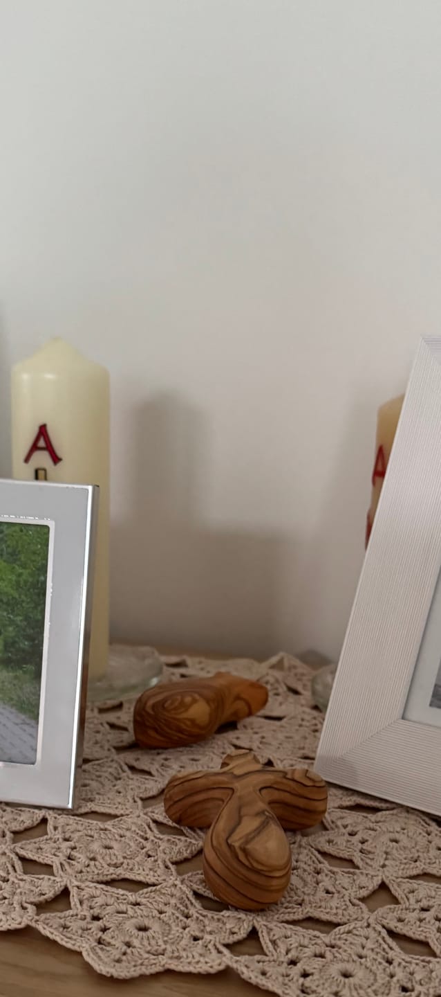 Customer photo review of Personalisiertes Kreuz Handschmeichler mit Gravur
