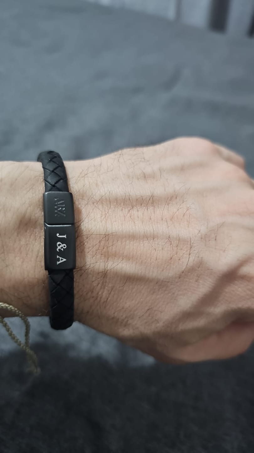 Customer photo review of 8mm Flat Leather Bracelet