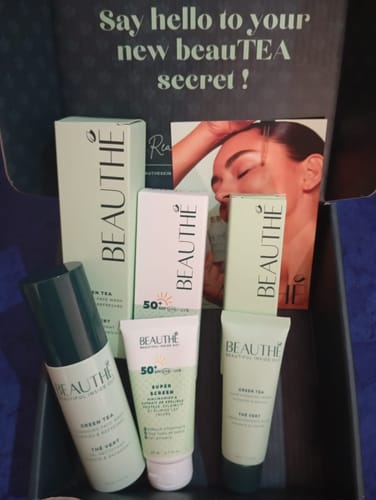 Customer photo review of Crème Hydratante Éclat au Thé Vert