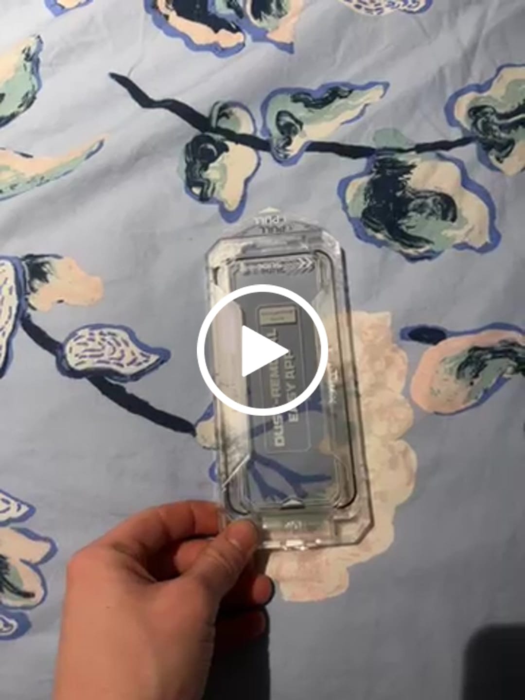 Customer video review of Täyttöpakkaus iPhone 14 Asennuskehikkoon - Panssarilasi, Kirkas